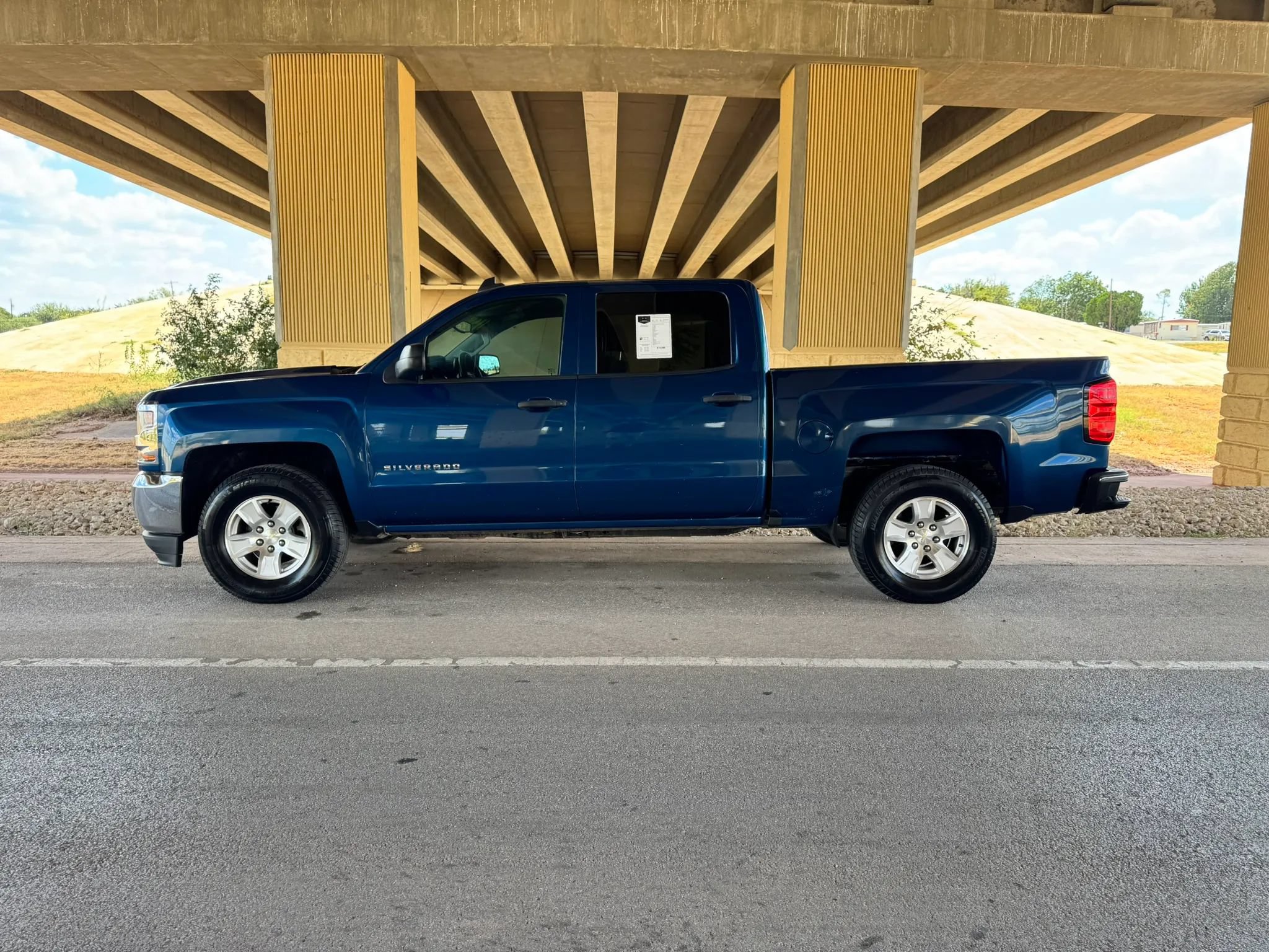Used 2018 Chevrolet Silverado 1500 LS RWD image 6