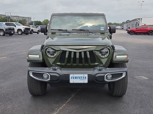 Used 2021 Jeep Wrangler Unlimited Sahara w/ Cold Weather Group AWD/4WD image 20