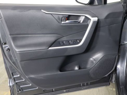 Used 2024 Toyota RAV4 XLE w/ Convenience Package image 19