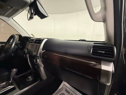 Used 2023 Toyota 4Runner Limited AWD/4WD image 31