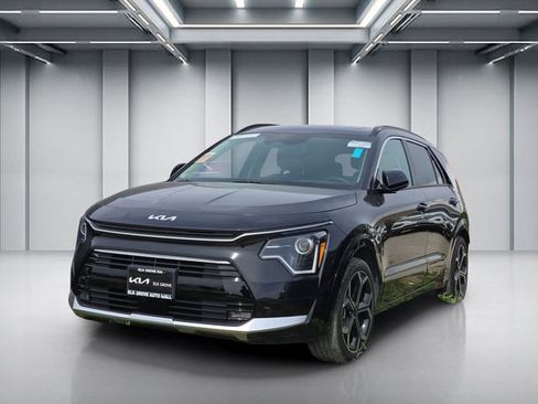 Used 2023 Kia Niro EX Touring image 3