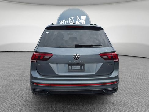 Used 2024 Volkswagen Tiguan SE R-Line AWD/4WD image 5