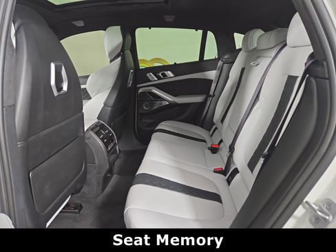 Used 2024 BMW X6 M Competition w/ Executive Package image 13