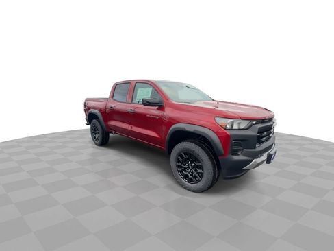 New 2026 Chevrolet Colorado Trail Boss AWD/4WD image 2