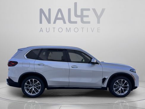 Used 2026 BMW X5 sDrive40i w/ Premium Package RWD image 5