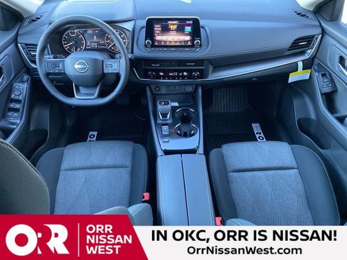 New 2026 Nissan Rogue SV image 17