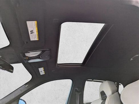 Used 2021 BMW X6 M w/ Competition Package image 20