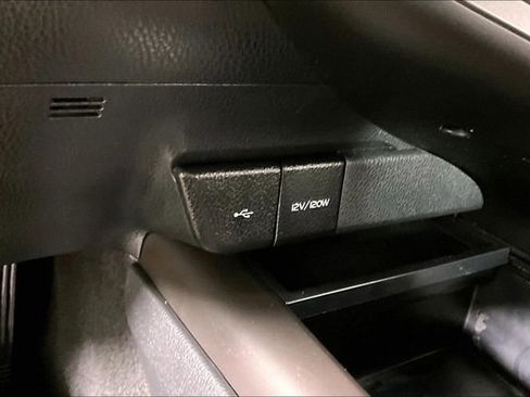 Used 2023 Toyota Camry SE w/ Cold Weather Package AWD/4WD image 15