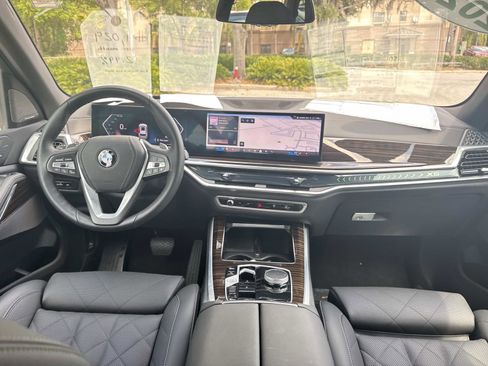 Certified 2026 BMW X5 sDrive40i w/ Climate Comfort Package image 14