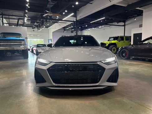 Used 2022 Audi RS 6 quattro w/ Black Optic Package image 14