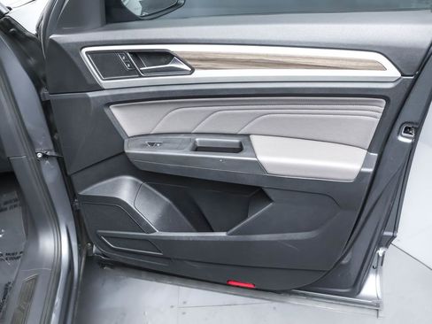 Certified 2023 Volkswagen Atlas SEL image 33