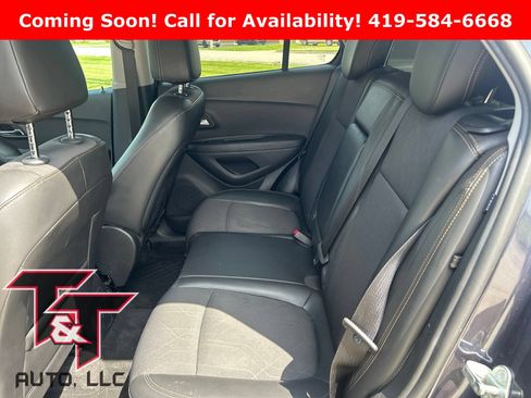 Used 2018 Chevrolet Trax LT w/ LT Convenience Package FWD image 7