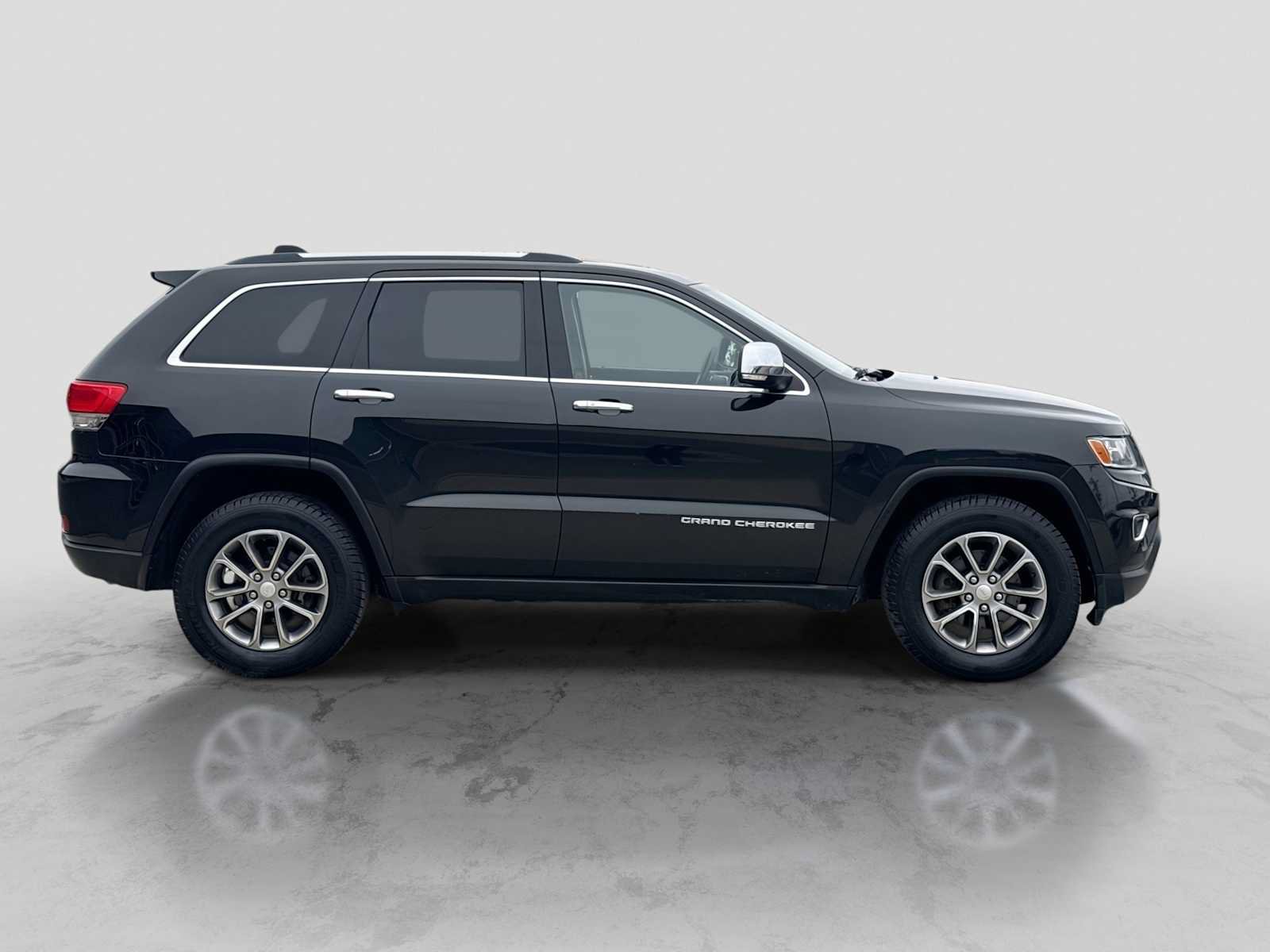 Used 2014 Jeep Grand Cherokee Limited AWD/4WD image 7