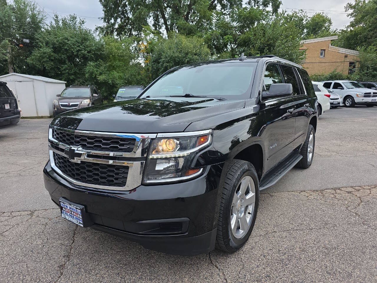 Used 2017 Chevrolet Tahoe LS w/ All-Season Package AWD/4WD image 1