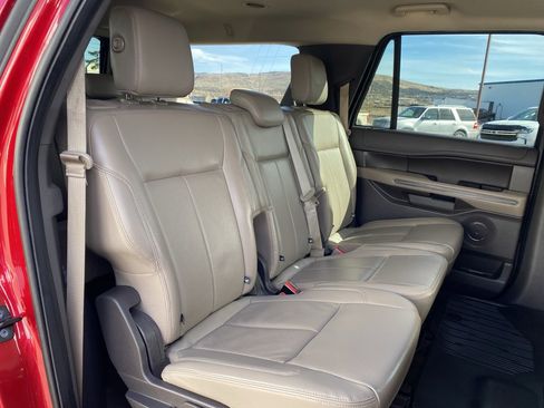 Used 2020 Ford Expedition Max XLT w/ FX4 Off-Road Package image 6