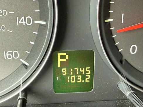 Used 2006 Volvo C70 T5 FWD image 36