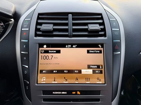 Used 2018 Lincoln MKZ Select w/ Select Plus Package image 22