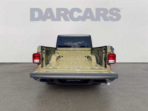New 2026 Jeep Gladiator Sport AWD/4WD image 14