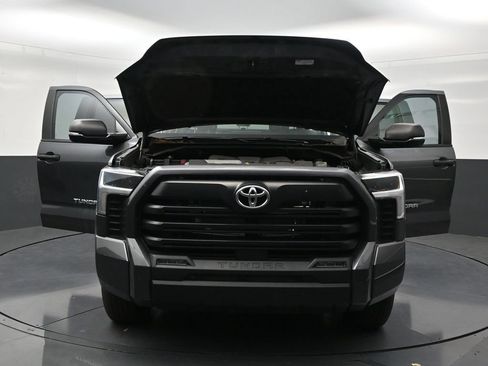 Used 2024 Toyota Tundra SR5 w/ SR5 Convenience Package AWD/4WD image 33