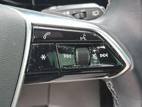 Certified 2024 Audi Q8 e-tron Prestige AWD/4WD image 22