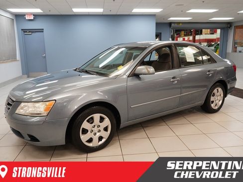 Used 2009 Hyundai Sonata GLS image 1