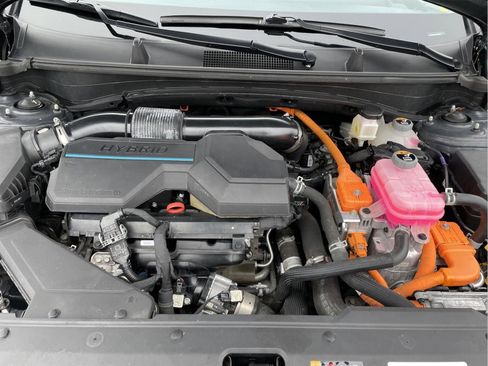 Used 2023 Kia Sportage EX image 11