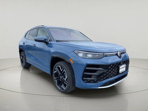 New 2026 Volkswagen Tiguan SEL R-Line AWD/4WD image 1