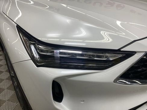 Used 2023 Acura MDX SH-AWD w/ Technology Package image 2