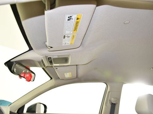 Certified 2023 Honda HR-V LX image 37