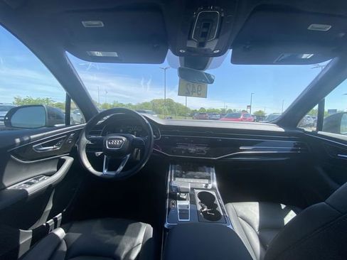 Used 2025 Audi Q7 3.0T Premium Plus image 6