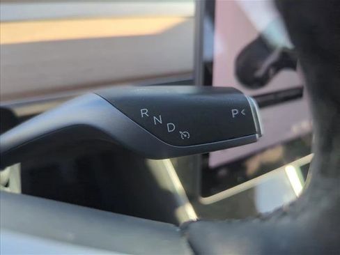 Used 2020 Tesla Model 3 Long Range image 10