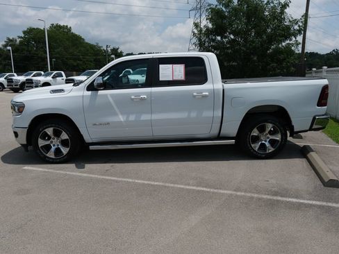 Used 2023 RAM 1500 Laramie AWD/4WD image 10