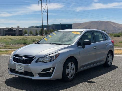 Used 2015 Subaru Impreza 2.0i AWD/4WD image 1