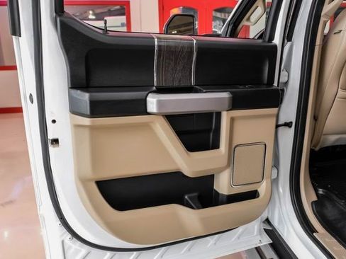 Used 2020 Ford F350 Lariat w/ Lariat Ultimate Package image 42