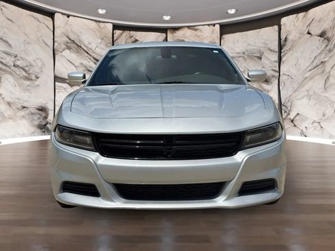 Used 2021 Dodge Charger SXT w/ Leather Interior Group RWD image 10