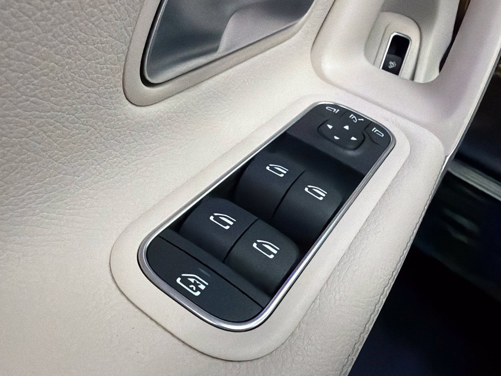 Certified 2026 Mercedes-Benz CLA 250 image 21