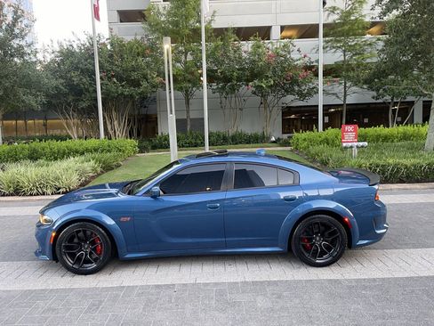 Used 2021 Dodge Charger Scat Pack RWD image 12