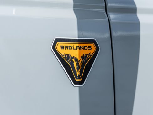 New 2026 Ford Bronco Badlands AWD/4WD image 21