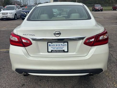 Used 2016 Nissan Altima 2.5 S w/ Power Driver Seat Package FWD image 14