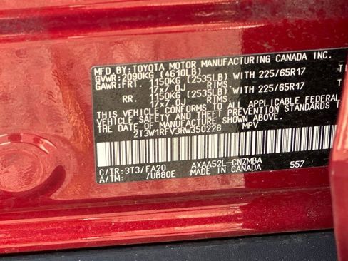 Used 2024 Toyota RAV4 XLE w/ Convenience Package FWD image 45