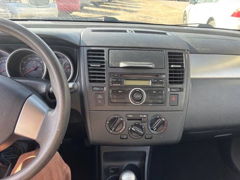 Used 2010 Nissan Versa 1.8 S image 14