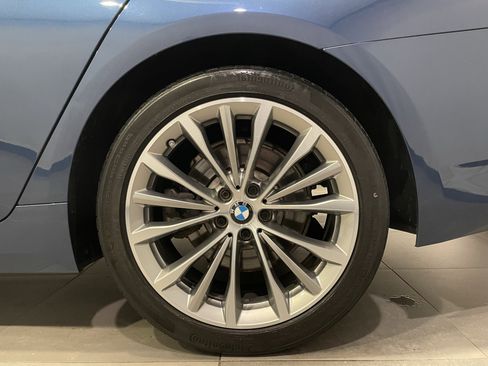 Used 2022 BMW 530i xDrive w/ Convenience Package AWD/4WD image 9