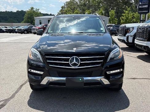 Used 2014 Mercedes-Benz ML 350 BlueTEC 4MATIC image 3