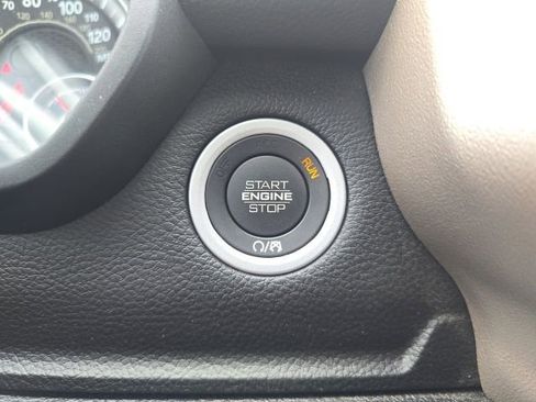 Certified 2022 RAM 1500 Laramie image 17