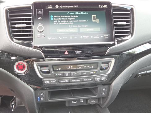 New 2026 Honda Ridgeline Black Edition image 29