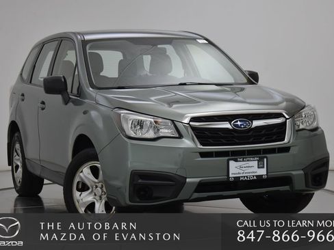 Used 2017 Subaru Forester 2.5i AWD/4WD image 1