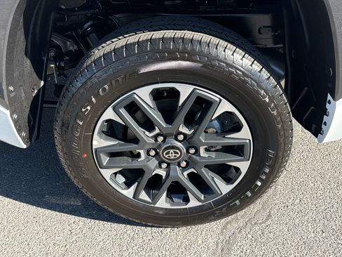 New 2026 Toyota Tundra Limited AWD/4WD image 6