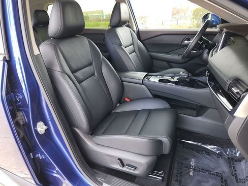 Used 2023 Nissan Rogue SL image 15