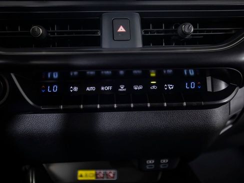 Used 2026 Lexus UX 300h FWD w/ Accessory Package (Z1) image 31