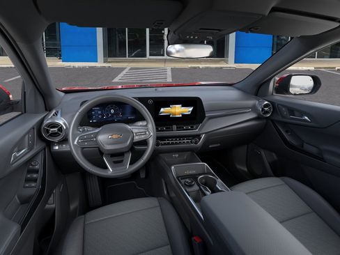 New 2026 Chevrolet Equinox LT w/ Convenience Package II image 39